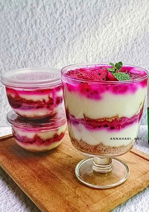 Dragon Fruit Cheesecake