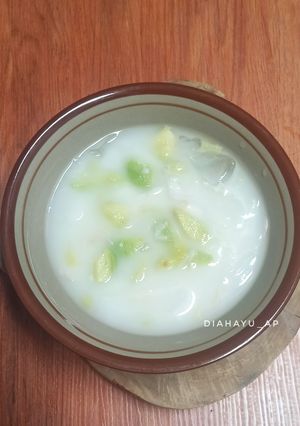 Es Kelapa Alpukat