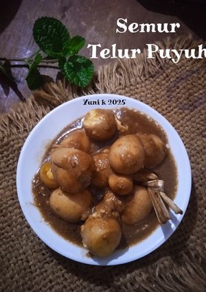 Semur telur puyuh khas Betawi